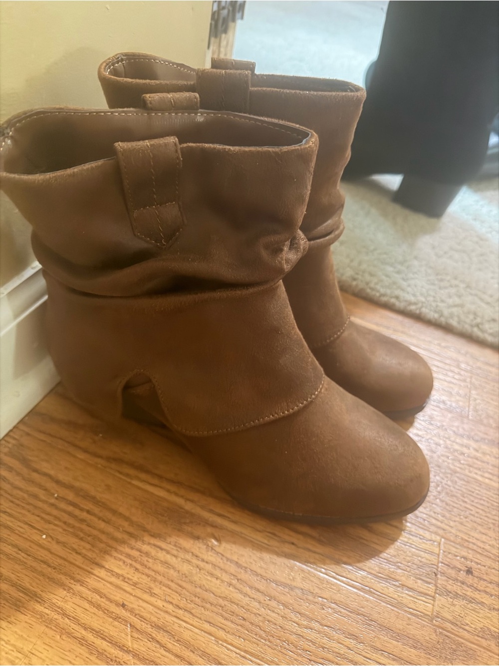 Bella Vita Black Women's Ankle Booties with Block Heel
